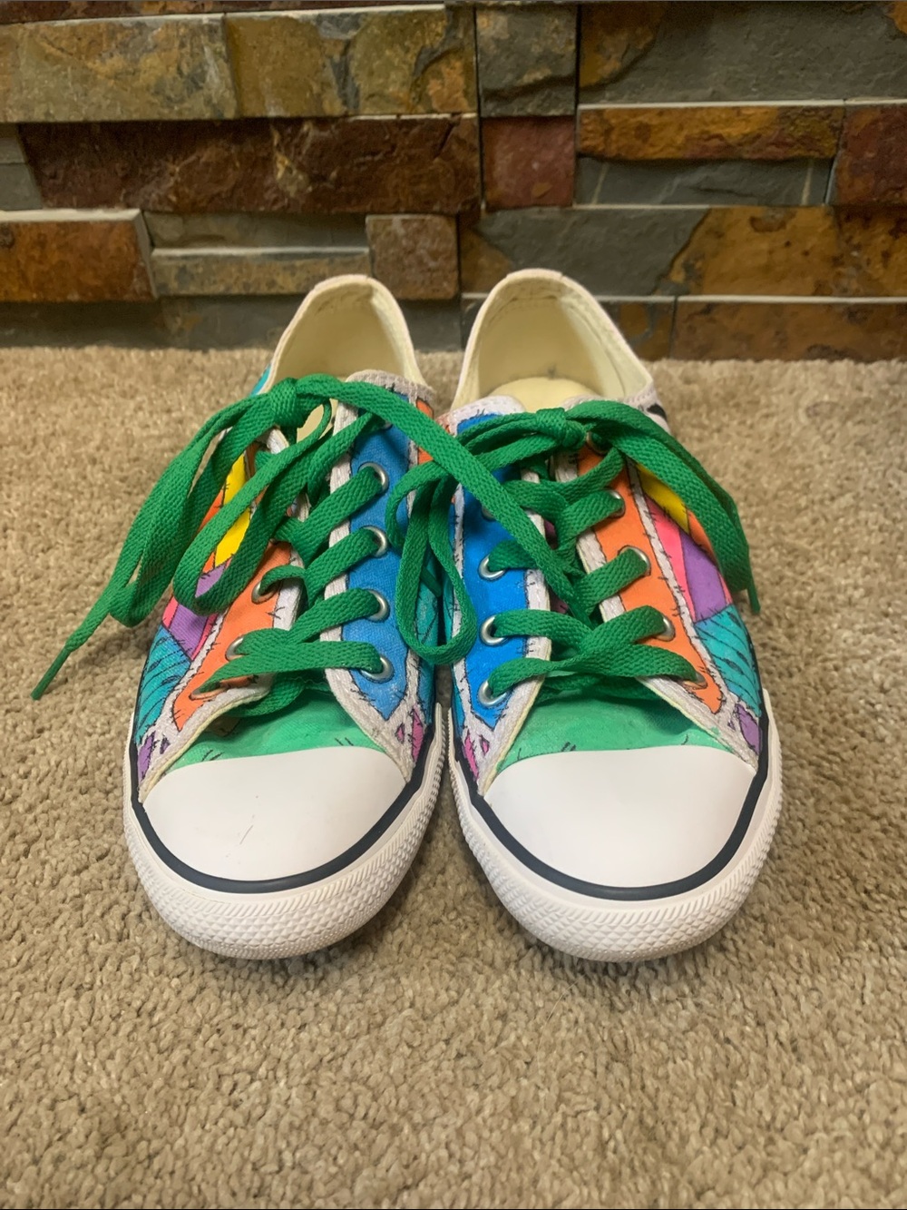 Converse Low Top Sneakers in Multicolor with Green Laces 8 - Picture 2 of 6